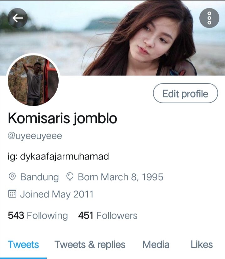 Ex Komisaris jomblo tweet media