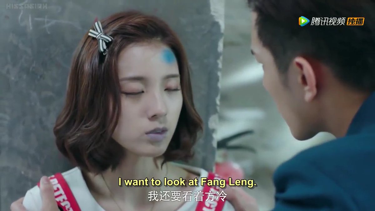 Even in this situation just thought about helping her man  saying "dui bu qi dui bu qi" he was not there but xiaoqi already imagining him  this whole scene was torcher. Greedy humans   #MyGirlFriendIsAnAlien  #WanPeng  this girl never drops timing.