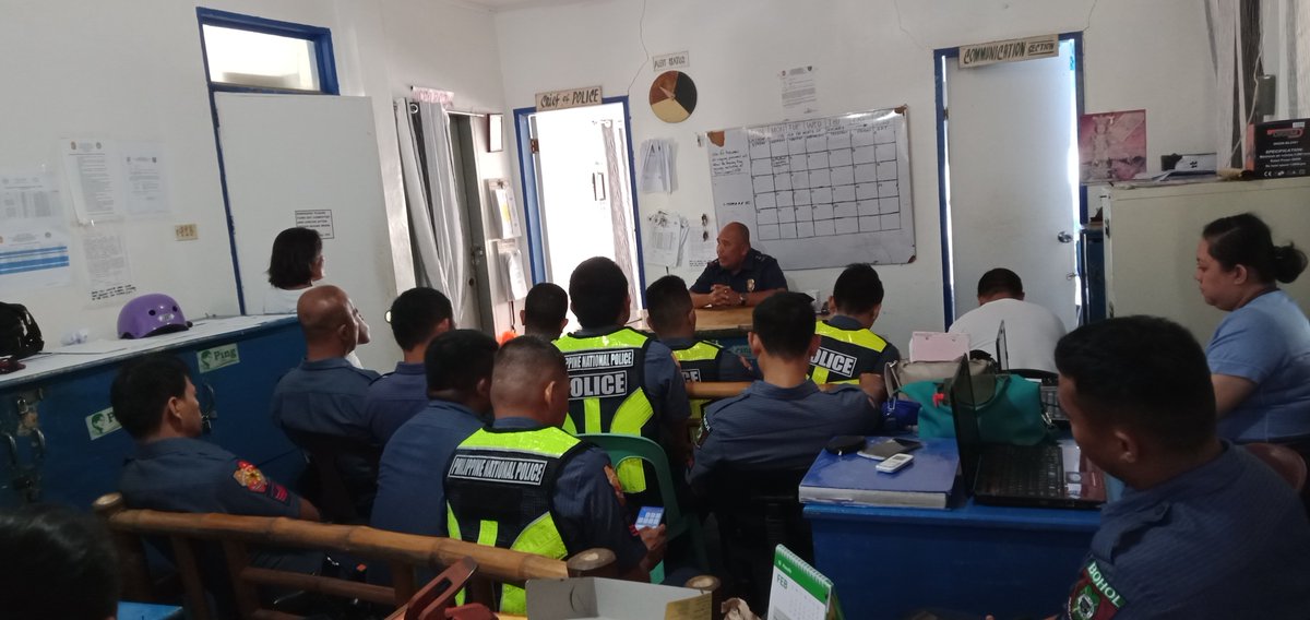 bienunidopsbppo's tweet photo. "That on January 6, 2020 @9:00 in the morning, PCPT LITO B ROSALES, Acting Chief of Police of this station conducted station conference. It was held inside Bien Unido Police Station situated at Brgy. Poblacion this municipality." @RDPRO7 @pro7official @bppo_pro7 https://t.co/uGH0I32KSx