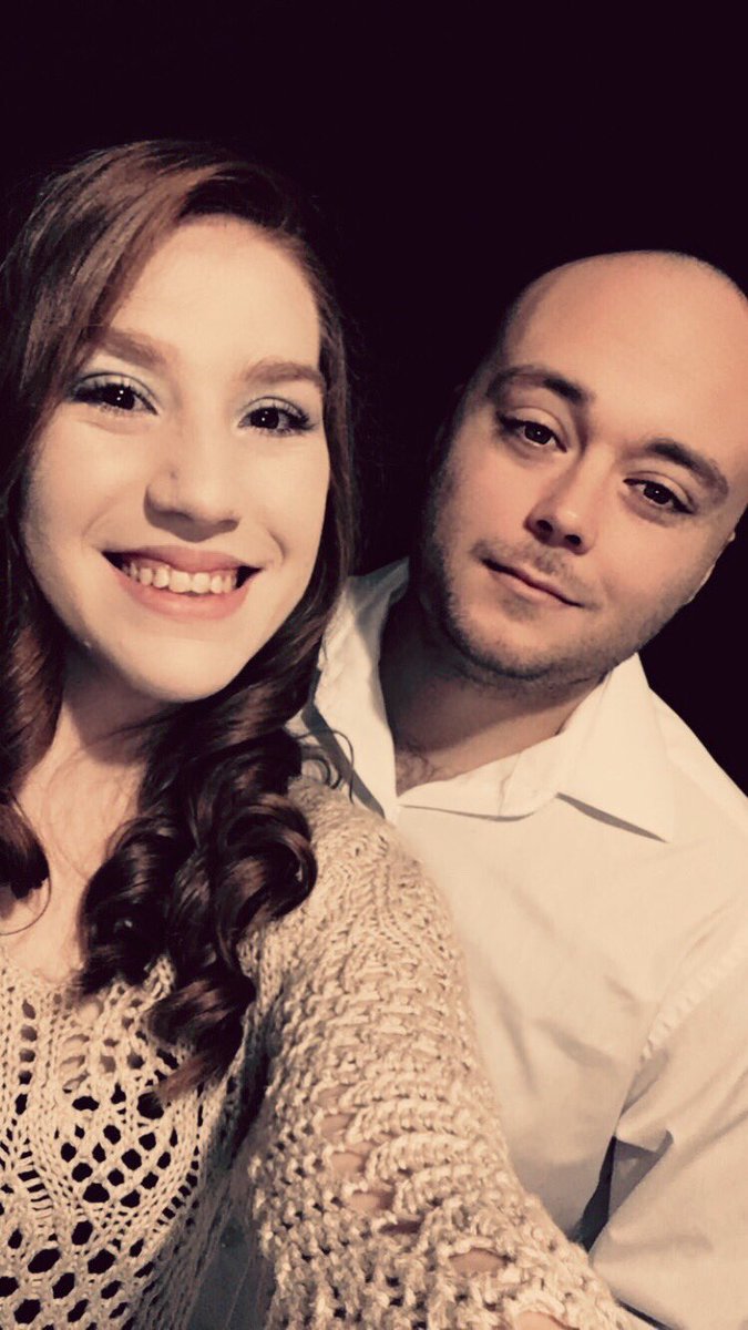 FidemBeats's tweet photo. ! HAPPY BIRTHDAY Carrissa Poe!!!! I love you!🎂 https://t.co/sa1oiIuf7M