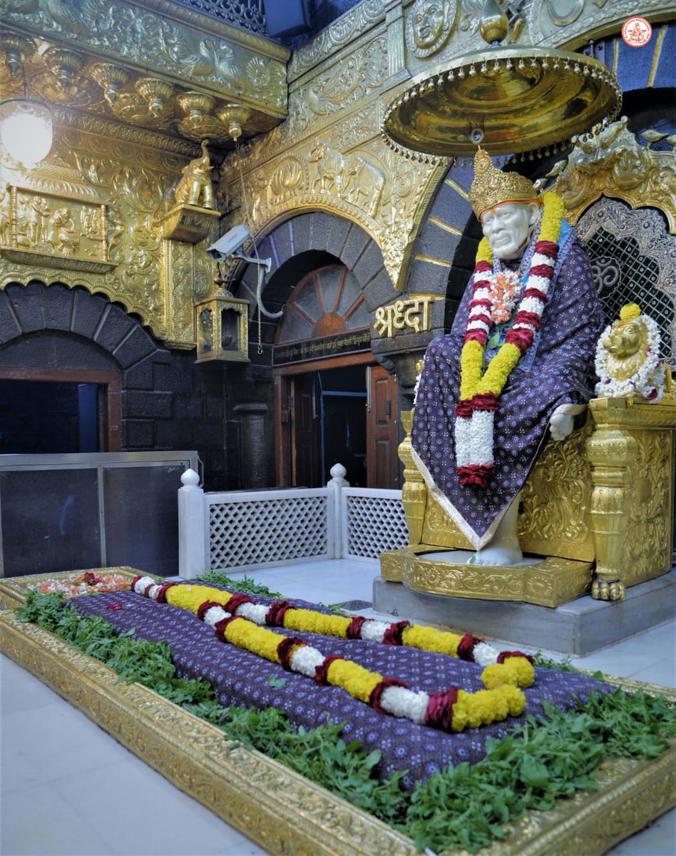 SSSTShirdi's tweet photo. *श्री साईबाबा संस्थान विश्वस्तव्यवस्था,शिर्डी*
          *सोमवार दि,०६जानेवारी २०२०*
     *🙏शिर्डी माझे पंढरपूर - आरती 🙏* https://t.co/puUmfO2oFl