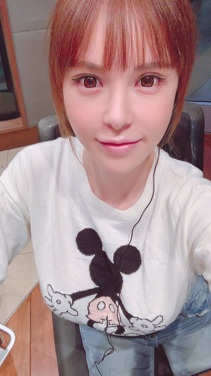 森藤 恵美 高木豊チャンネル 森藤恵美のスタイルが抜群 胸元に視線くぎ付け 森藤 恵美 高木豊チャンネル 森藤恵美のスタイルが抜群 胸元に視線くぎ付け