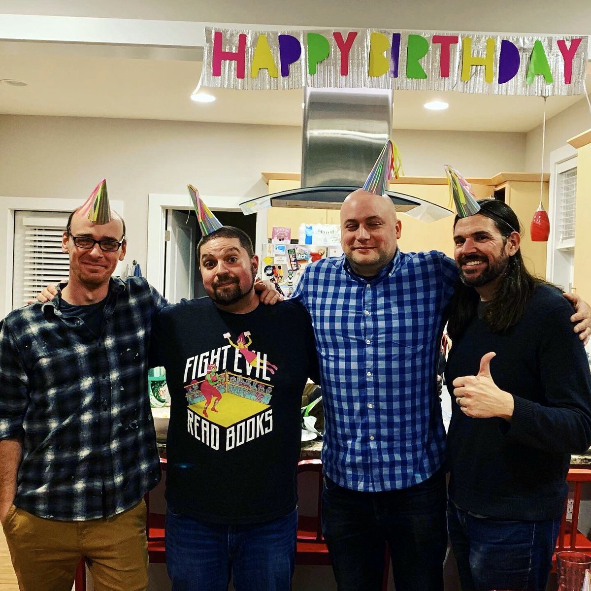 ModernStrangerz's tweet image. Goal for 2020. Use this Twitter account!!