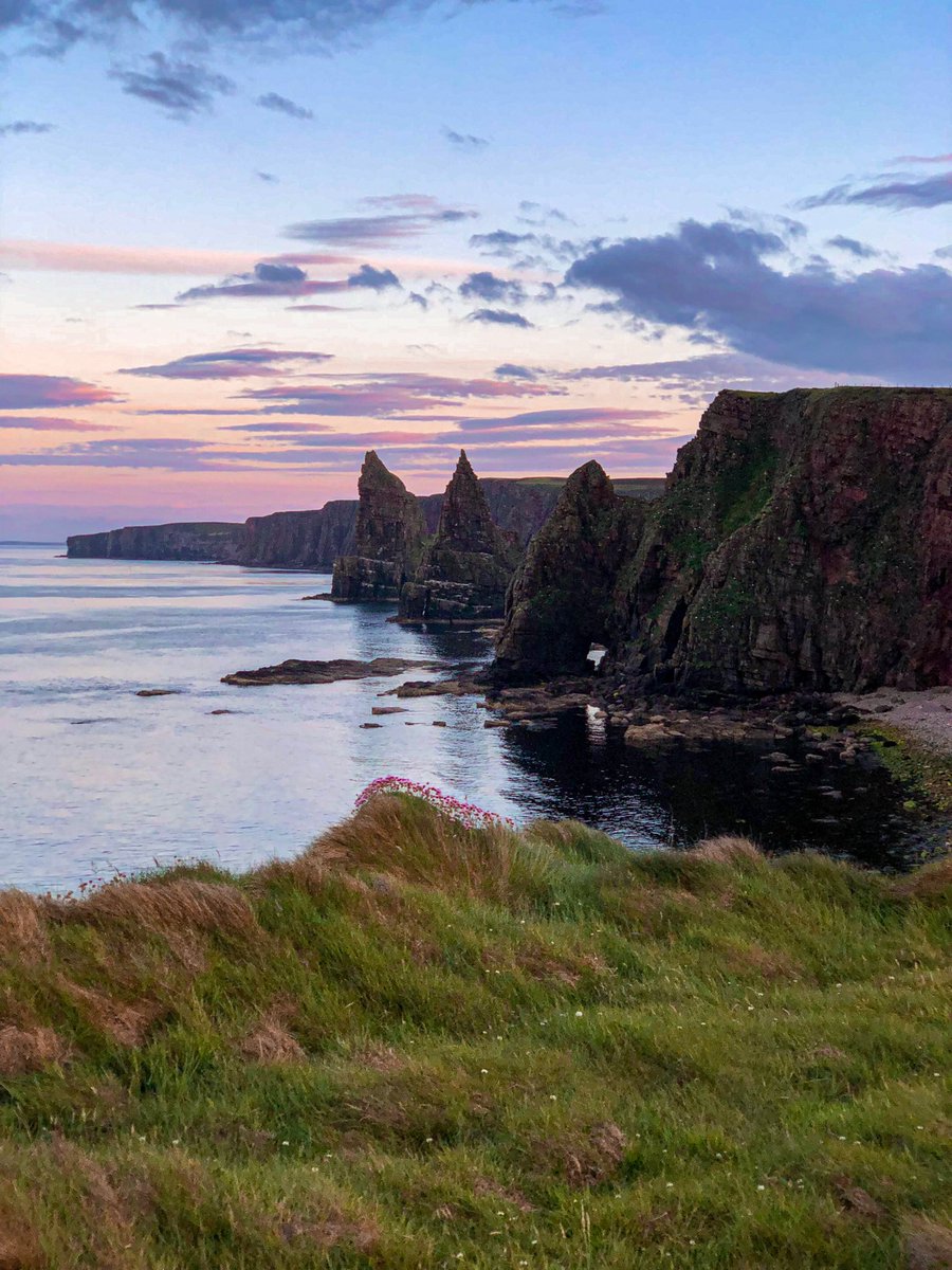 roving_jo's tweet photo. Today’s #SundaySunsets is coming to you from #Duncansbyhead in #scotland from our #NC500 roadtrip this past June @always5star @RoarLoudTravel @_sundaysunsets_  @MadHattersNYC  @suziday123 https://t.co/YLLrpY7Zfq