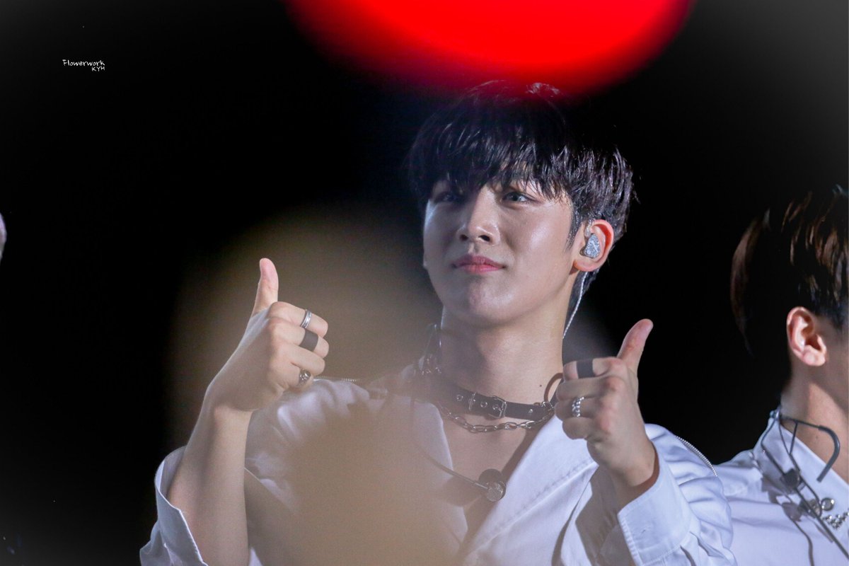 flowerworkyh's tweet photo. 191006 SMUF

#김요한 #엑스원 #KIMYOHAN #x1 https://t.co/iySOPnX5ye