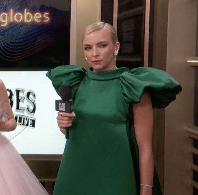 laura dern: i saw baby yoda at the golden globes