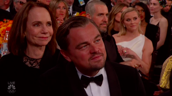 find someone who looks at you the way everyone looks at Brad Pitt