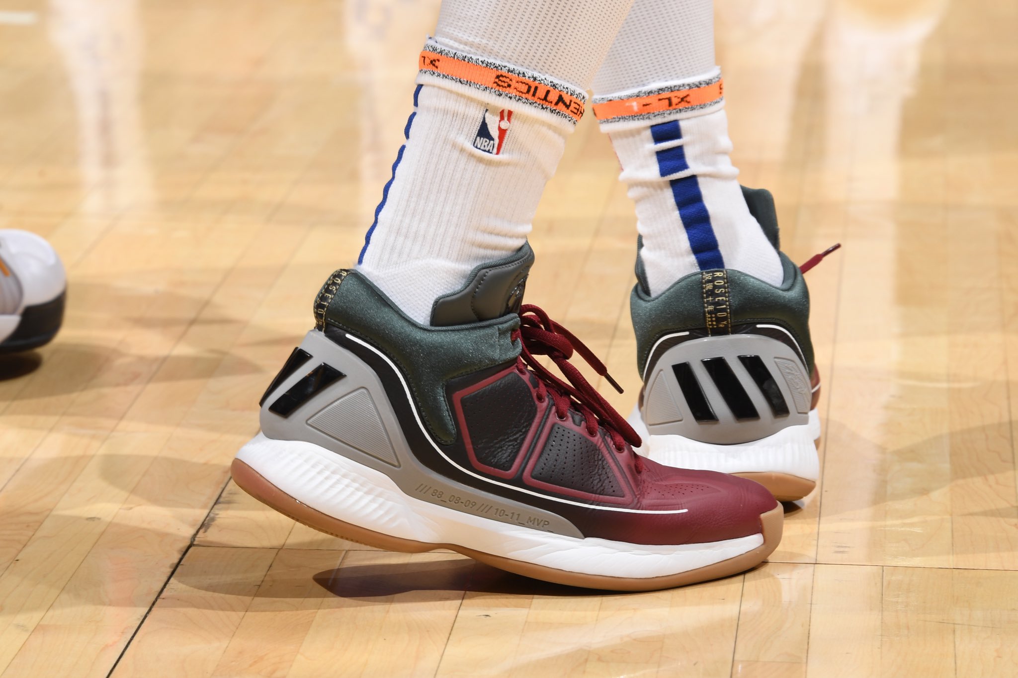 D rose maroon sale