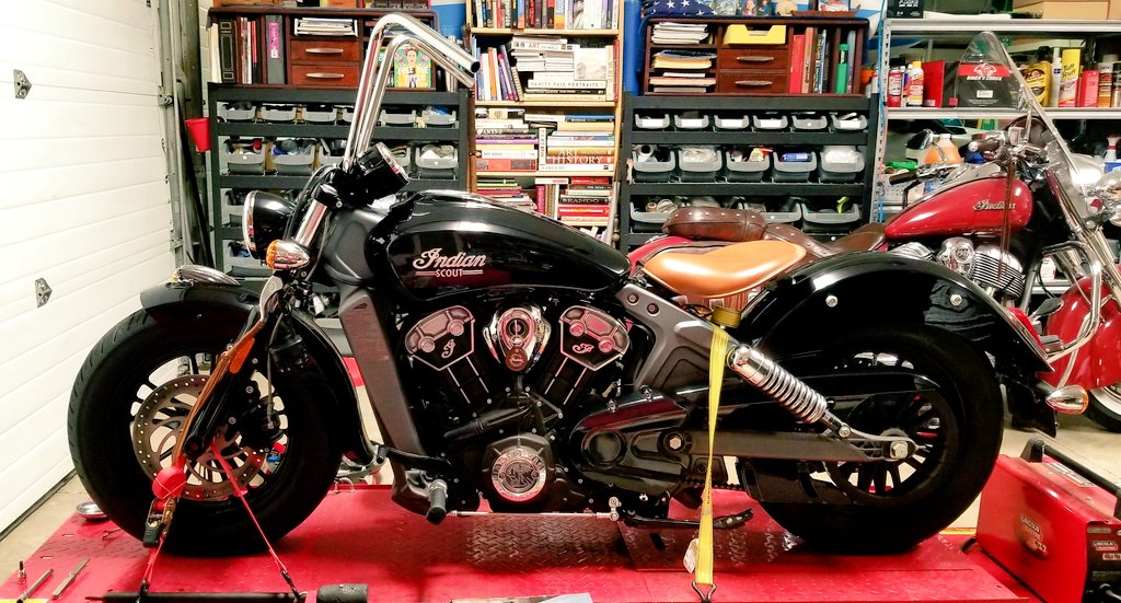 Studio_M_'s tweet image. -  Slow &amp;amp; steady. I'm really liking
the lines of these Ape Hanger
handlebars I put on today. I still
have more new parts &amp;amp; mods to
make. Stay tuned...  🦇🏍🦇
#SameBatChannel
#SameBatPlace