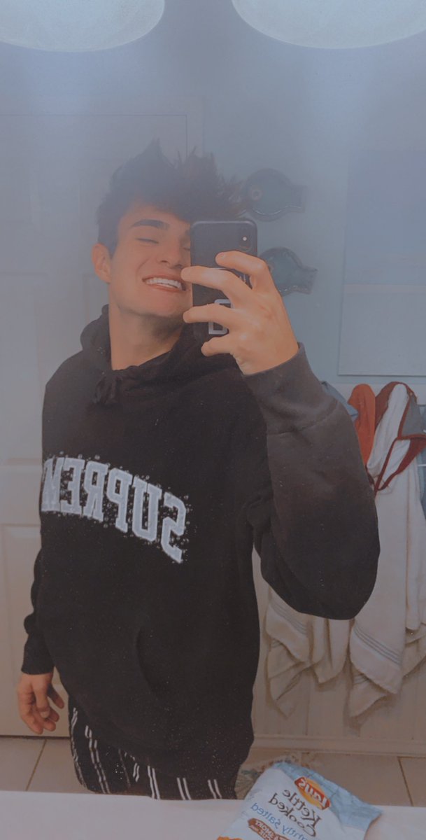 Luke tweet media