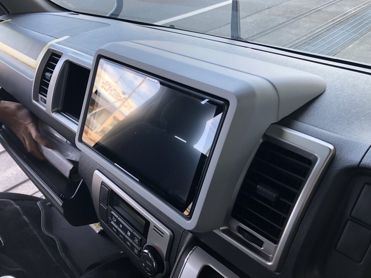 Atv群馬 Atv群馬 年新作は 0系ハイエースワイド用 カロッツェリア9インチナビキット サイバー ナビ 外枠 発売は未定ですが当社オリジナルなので他にはないです 発売まで今しばらくお待ちください Atv群馬 ハイエース カロッツェリア