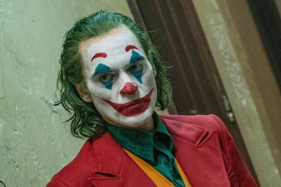 lacosacine's tweet photo. #JoaquinPhoenix se lleva el premio a Mejor Actor en una Película Dramática por #Joker. #GoldenGlobes #LaCosaGG https://t.co/KHtSFI5cPx