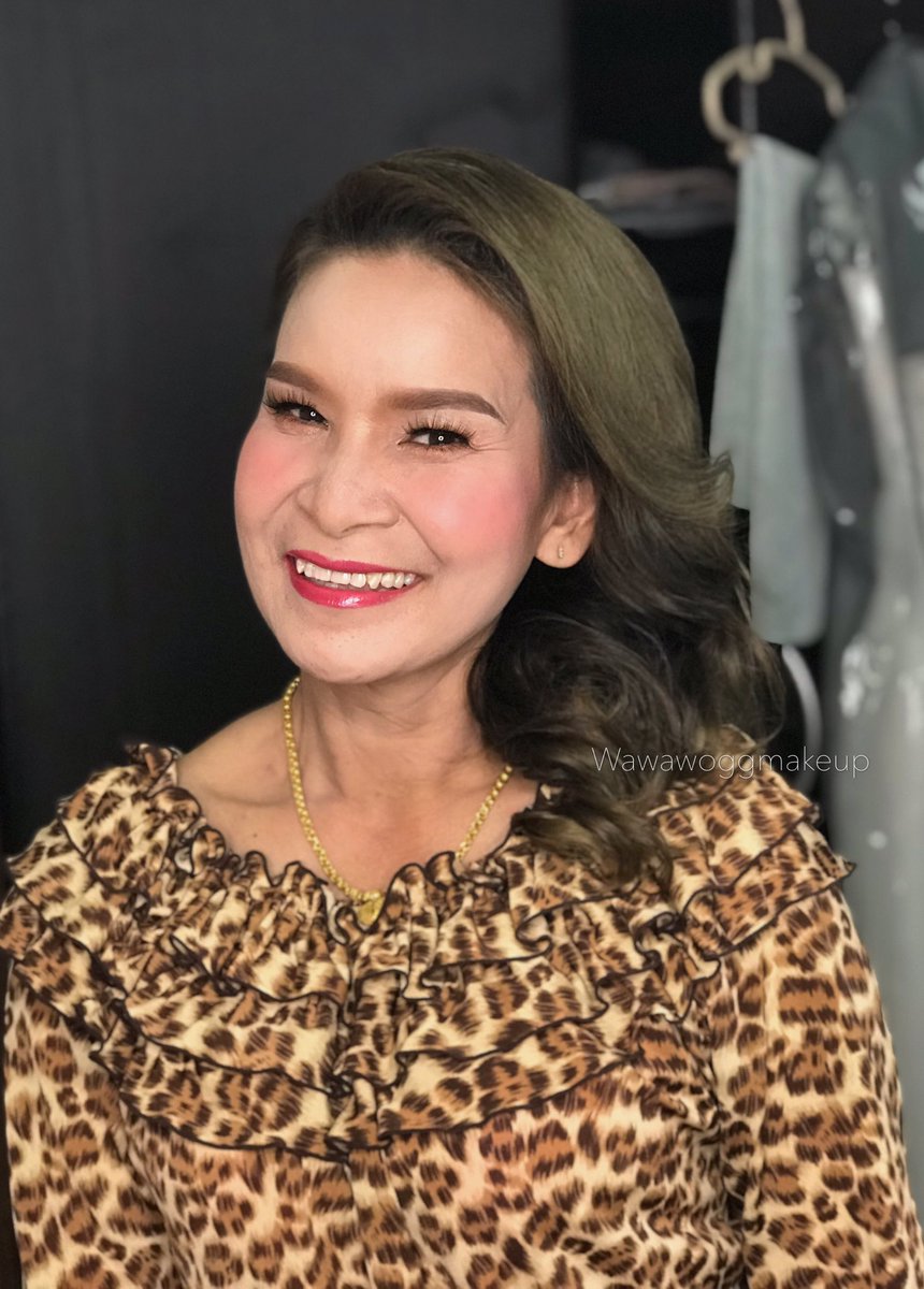 makeupwawawogg's tweet photo. แต่งหน้าญาติเจ้าบ่าวเจ้าสาว https://t.co/SK64I801sc