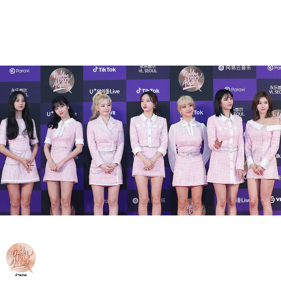 _GoldenDisc's tweet photo. The 34th Golden Disc Awards with TikTok
Album Division Division Redcarpet
ㅤ 
#TWICE #트와이스
ㅤ 
#골든디스크어워즈 #goldendiscawards 
#틱톡 #TikTok #골든디스크 #goldendisc #gda
#음반부문 #AlbumDivision
#레드카펫 #REDCARPET https://t.co/hI0tC7TuT5