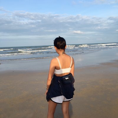 JaneyPing's tweet photo. #NewProfilePic https://t.co/cZjGs9O4Zn