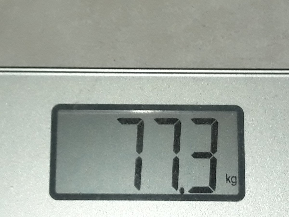 davric376's tweet image. 6 janvier 2020 :  77,3 kg
OBJECTIF :
1 avril 2020 : 70 kg
#poids #Regime #resolutions2020 #Resolution2020 #resolutions