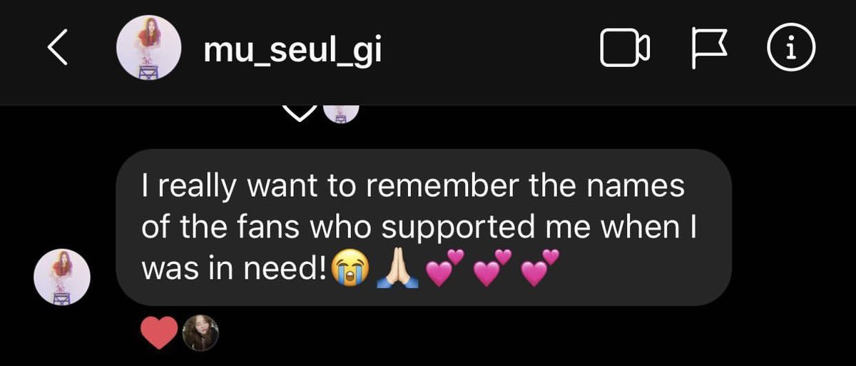 She does a lot to communicate with fans, even international fans(last screenshot credit to seulgipocketagram on instagram)