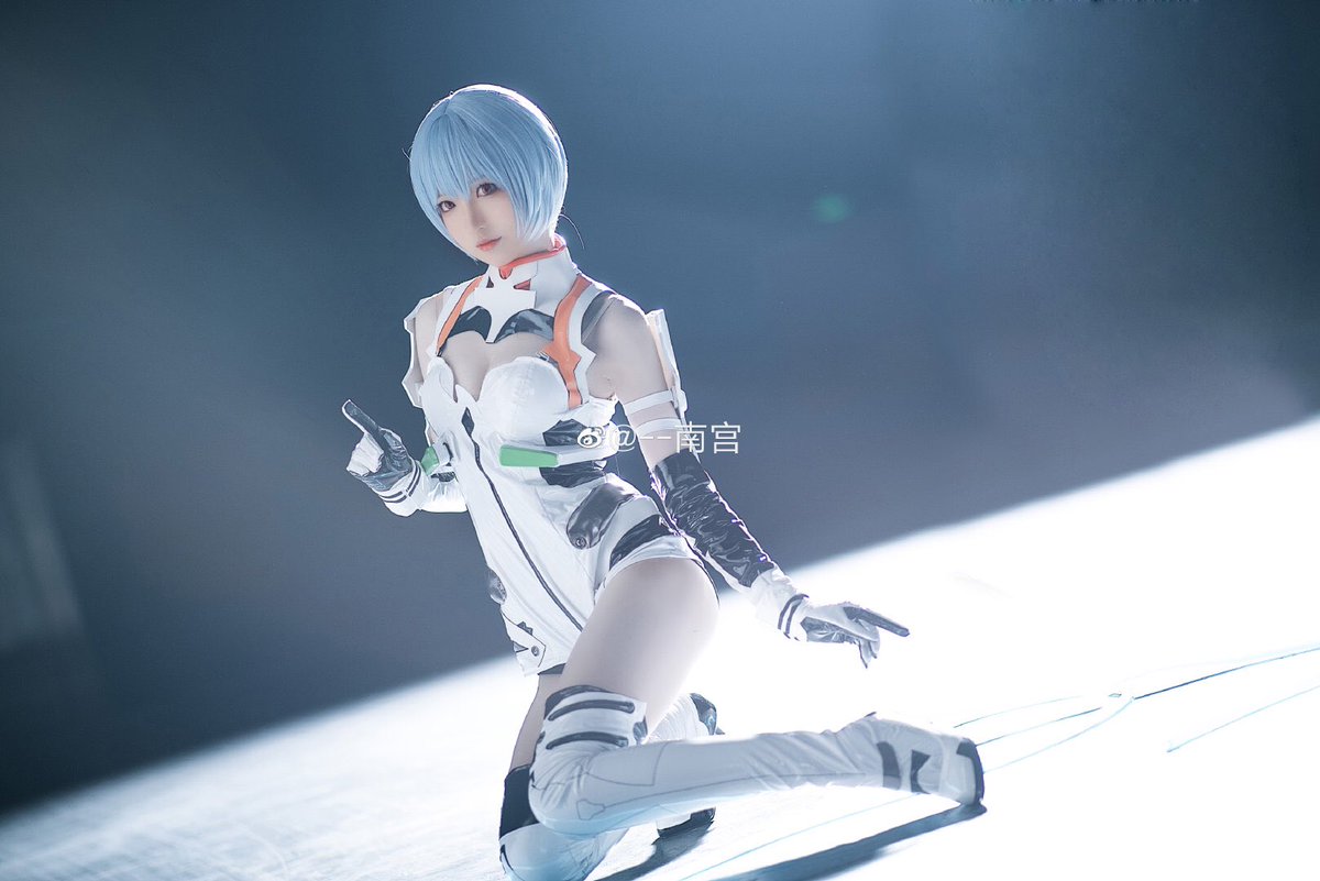 #绫波丽 
coser：@nangongOVO 
摄影：@SD19921093 https://t.co/AeJA9IRqJM