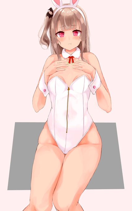 白いバニースーツの女の子 描きました(⑅•ᴗ•⑅)°✨✨ 