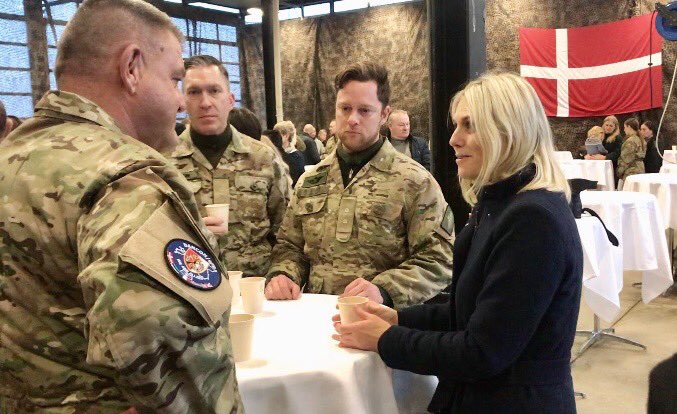 Her til formiddag sendte jeg vores danske soldater afsted til Estland. I hele 2020 vil <a href="/forsvaretdk/">Forsvaret</a> bidrage til NATOs fremskudte tilstedeværelse. Respekt for jeres indsats - og god mission #værdatkæmpefor #dkpol