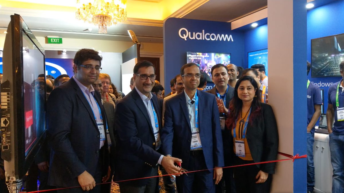 CadenceIndia's tweet image. Cadence Corporate Vice President and India Managing Director Jaswinder Ahuja (@jassi_ahuja) inaugurates the exhibition along with executives from #Qualcomm at the VLSI Conference
#Cadence #IntelligentSystemDesign #VLSID2020