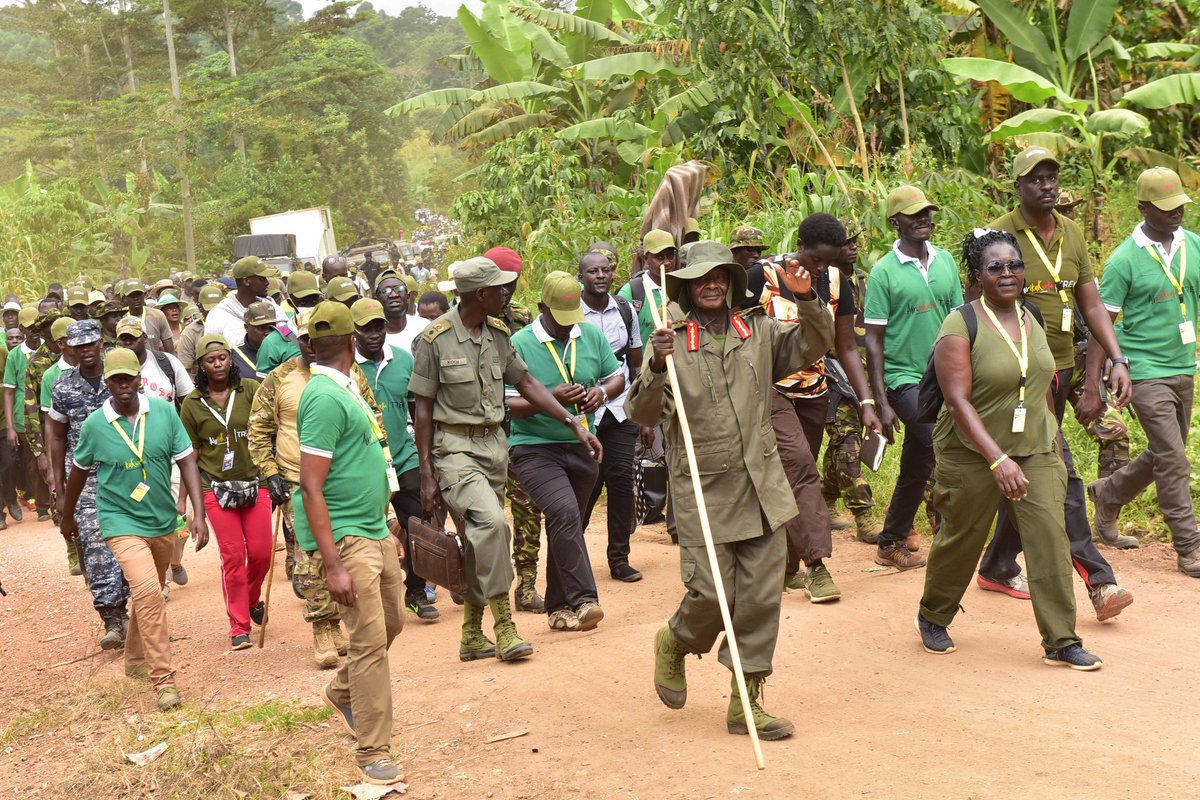 jkwasikye's tweet image. ..&amp;amp;tomorrow you'll hear the likes of @OfwonoOpondo,@digitaldidan @lytz_kabibi commander @ShabanBantariza are interested in leading Uganda! OO heart nearly popped out on day1 of the #M7Trek,while the "100+" year old @KagutaMuseveni is still going strong! #StaminaDaddy #AfrikaKwetu