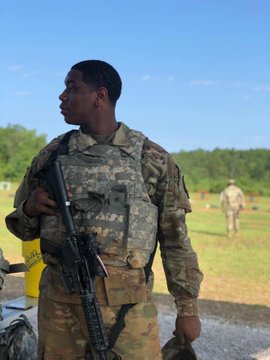 SomaliGuardian's tweet photo. One of the US soldiers killed in #CampSimba attack was identified as Mitch Mayfield. His family says #Pentagon confirmed his death. Hundreds of US troops, Pentagon employees and contractors are in Kenya to assist KDF in the fight against #AlShabaab
https://t.co/mgWqenlWh2 https://t.co/HuZUn2eSHm