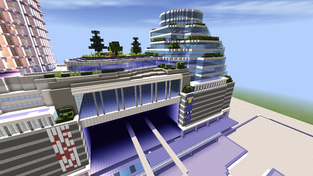 福岡好きのマイクラ建築士 Na Twitteru 駅はまだ建築中ですが 折多駅に今流行りの緑化ビルができました 日光だけで店内が明るくなる環境に優しいモールです アクロス福岡とサクラマチ熊本をオマージュして作りました 福穂久市 近未来都市 Minecraft建築コミュ