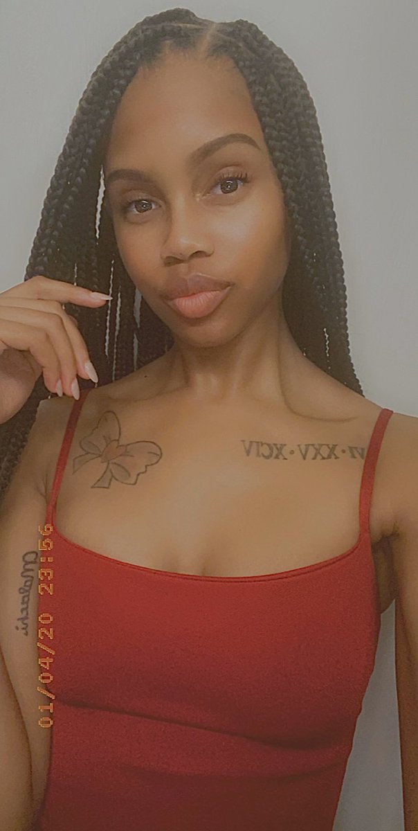 2TRUU4U's tweet photo. I ain’t never met a hoe I felt like I had to compete with. - @theestallion ❤️😌 #FirstPicOf2020 https://t.co/zazQTLJEVG