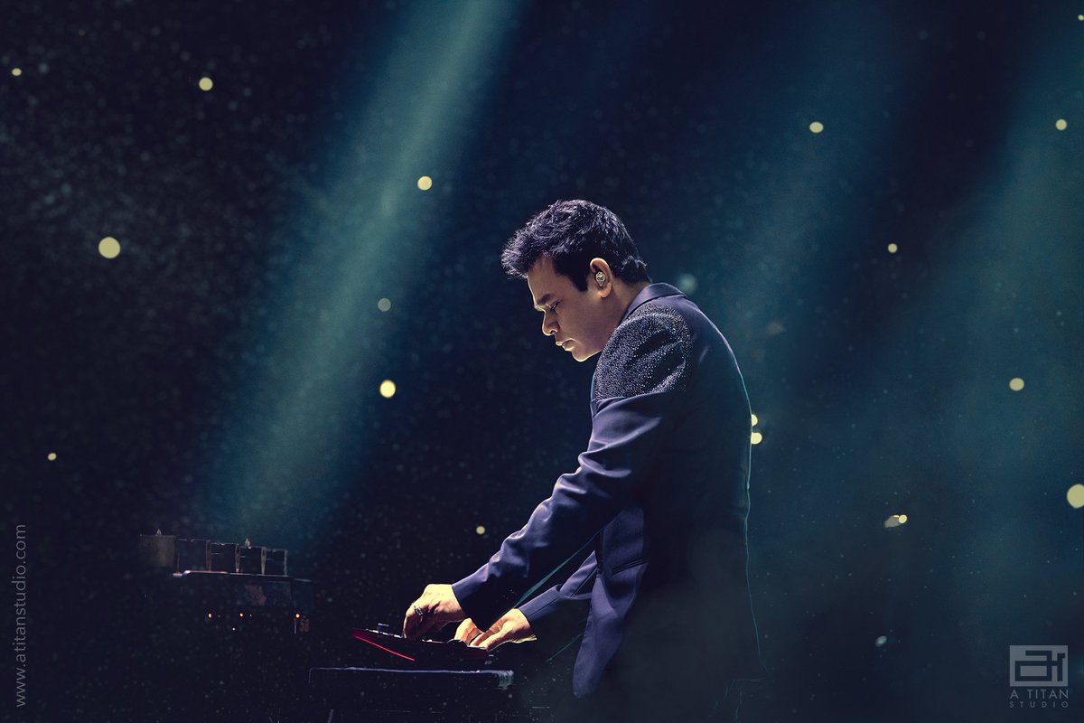 ATitanStudio's tweet photo. The mozart weaves melodies,
Which mesmerizes and takes us to a realm that is surreal,
His music is the epitome of perfection and universality,
 His tunes constantly brings  generations together,
And is considered as one of the most memorable era for music.
#HBDARRahman https://t.co/EZO0tkIQJQ