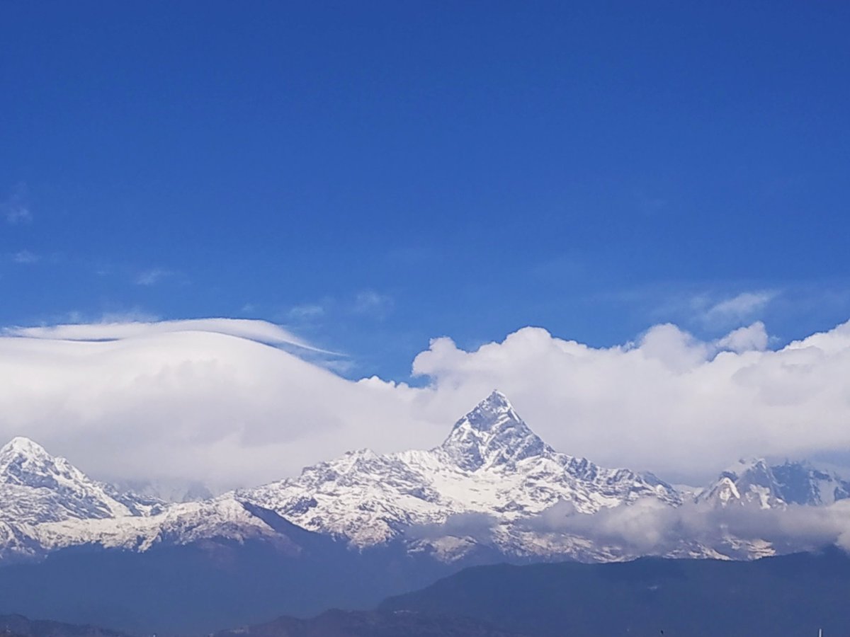 BeingRaam's tweet photo. माछापुच्छ्रे !!
#pokhara
#mtfishtail
#himalayas
#VisitNepal2020 https://t.co/S9No00FdnP