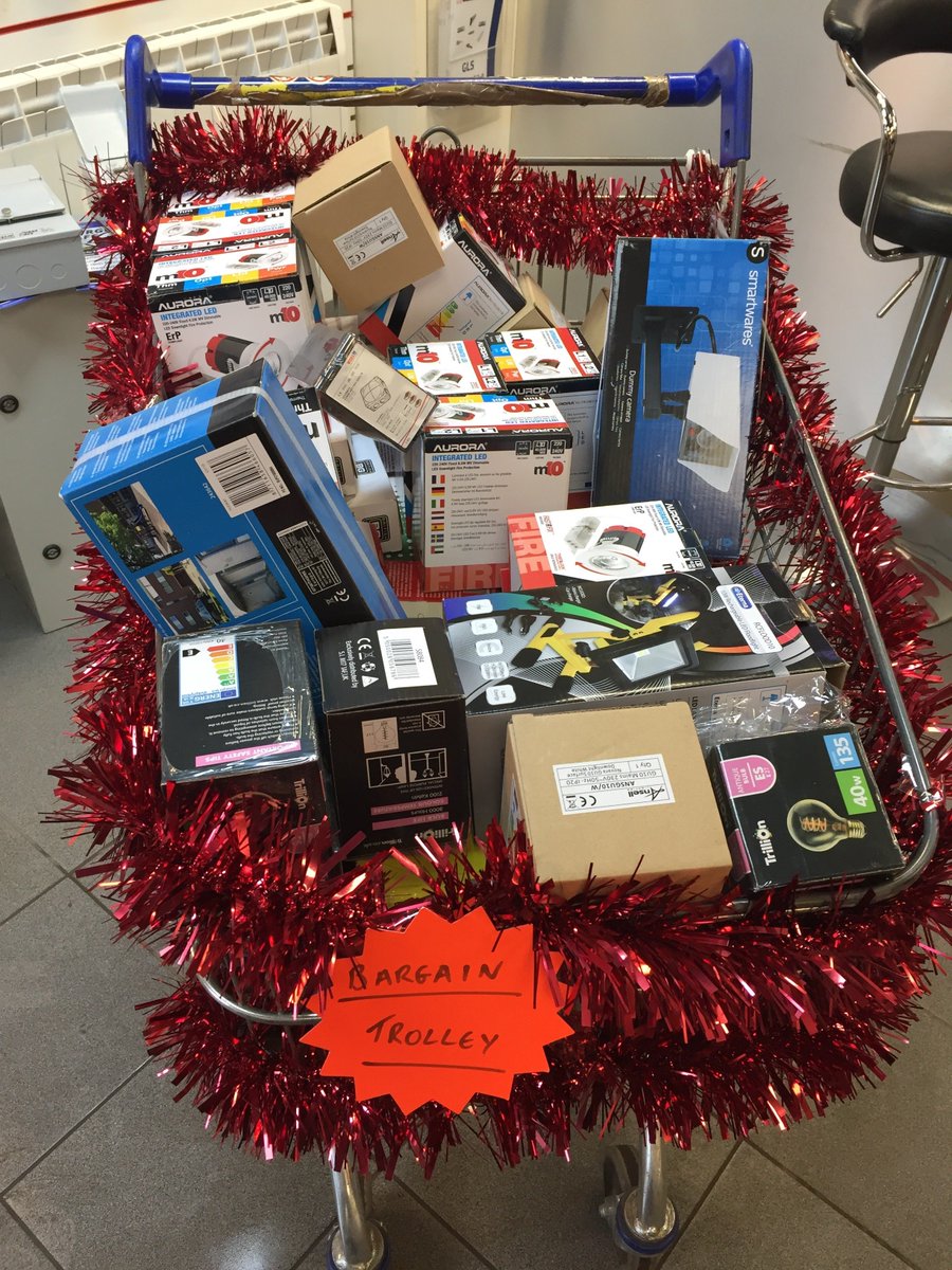 Reward_Elec's tweet image. It might be a new year but some things never change, Always a deal to be had @Reward_Elec 👍 #bargains  #Happy2020