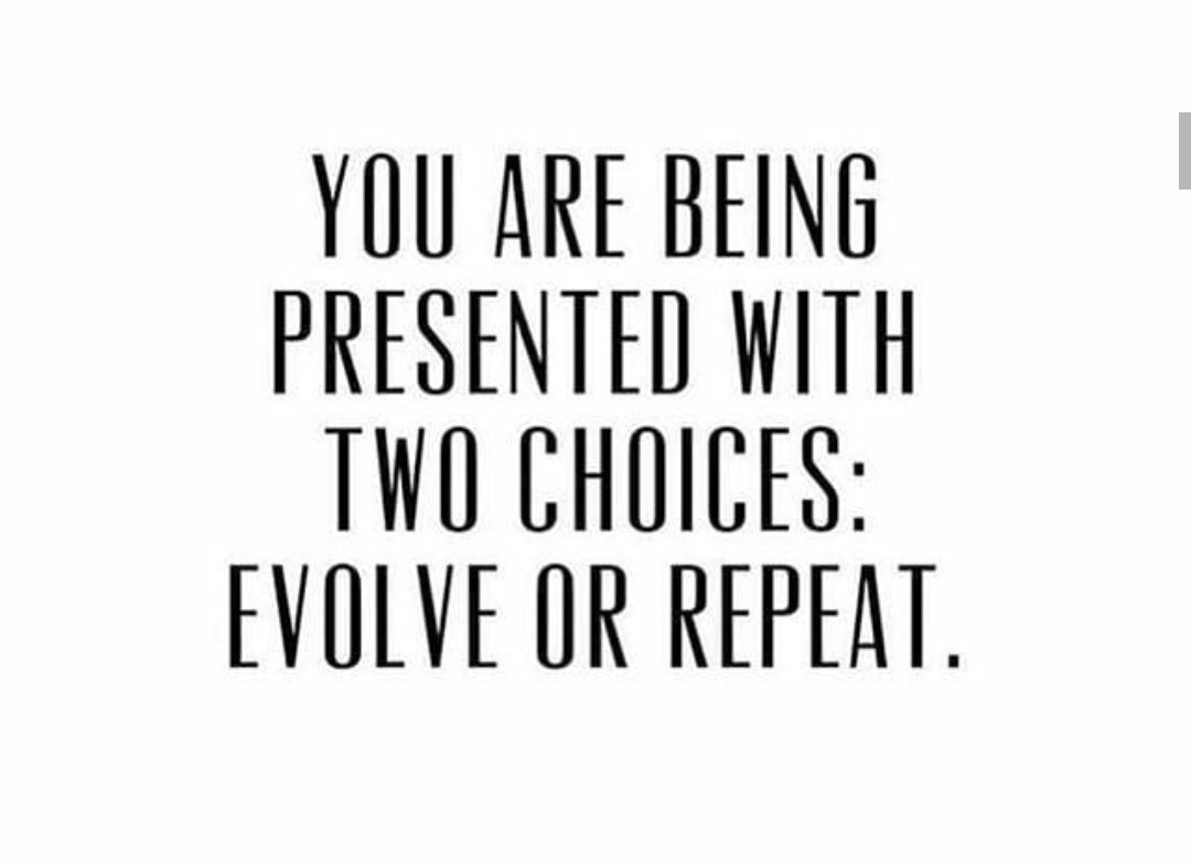 djsbu's tweet photo. NEW DECADE 2 CHOICES: EVOLVE OR REPEAT YOUR CHOICE! GOOD LUCK 👊🏿👊🏿👊🏿
#MONDAYMOTIVATION #MOTIVATIONMONDAY
#DJSBU #MOFAYA https://t.co/CjD8fX10tG