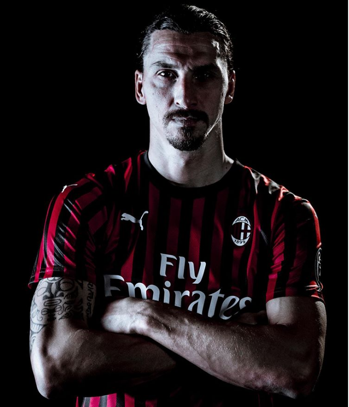 ENlbcWcXsAEuXIl?format=png&name=900x900