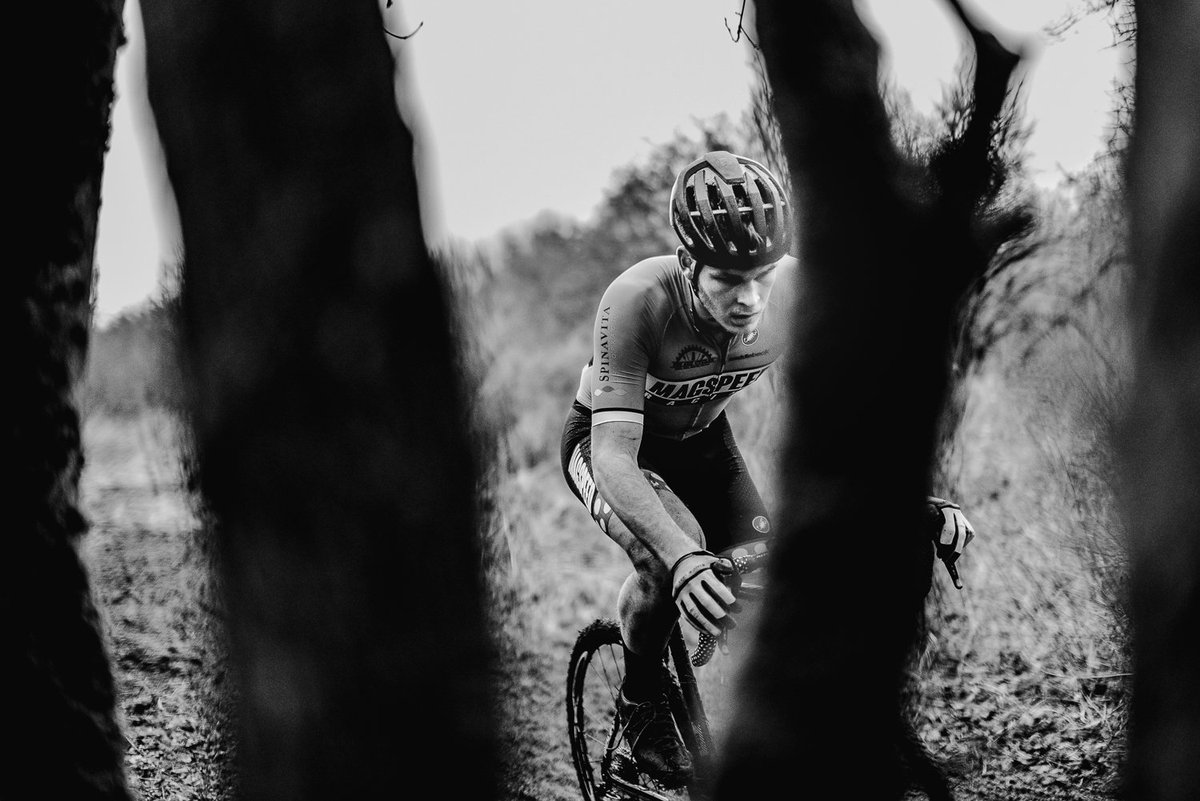 Western Cyclo Cross League
#cyclocross
#cycling
#cycleracing
#sportsphotography
#swimbikerun
