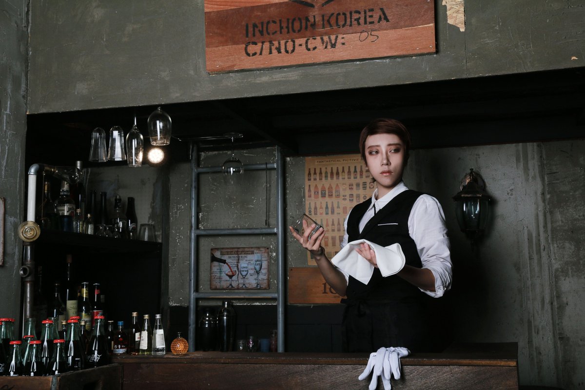 kanra1001's tweet photo. #용신회_후기

용병길드 신년회 비크로스를 맡았던 칸라입니다.
부족한 캐입이였지만 좋아해 주신 손님분들 너무너무 감사하고ㅠ♥
고생 많이하신 우리 주최님과 스탭님들 모두 수고많으셨습니다.

후기사진은 비크로스의 업무일지 모음ㅎㅎ
멋지게 찍어주신 기와님(@G_I_W_A_ ) 감사합니다♥ https://t.co/lW3i9WrsKZ