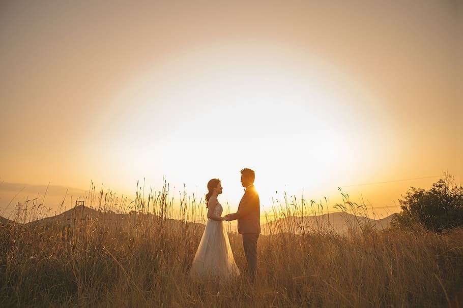 RachelTheHat's tweet photo. Wedding Planning and knowing what we want https://t.co/Z1IGPCeVYz https://t.co/KIkgtIwkGk