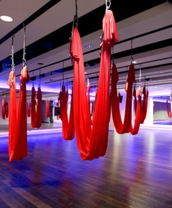 1escape's tweet image. Don't forget our new 2020 class timetable starts today with all your favourite classes.  With over 100 classes a week to choose from, we have something for everyone's 2020 fitness goals. Here's a link link to our class timetable. 
ow.ly/3HNy50xNNcR