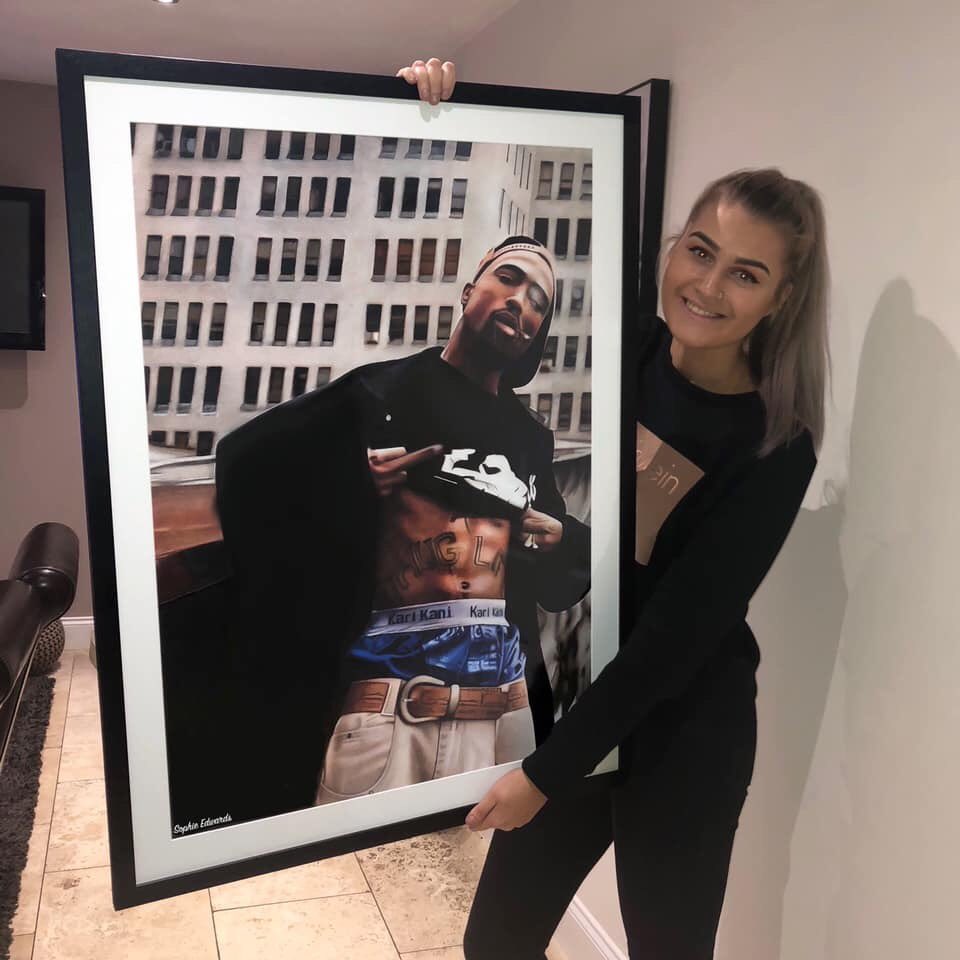 Drawing I did a year ago of Tupac. One of the biggest drawings I have worked on. Please share 🙌🏻