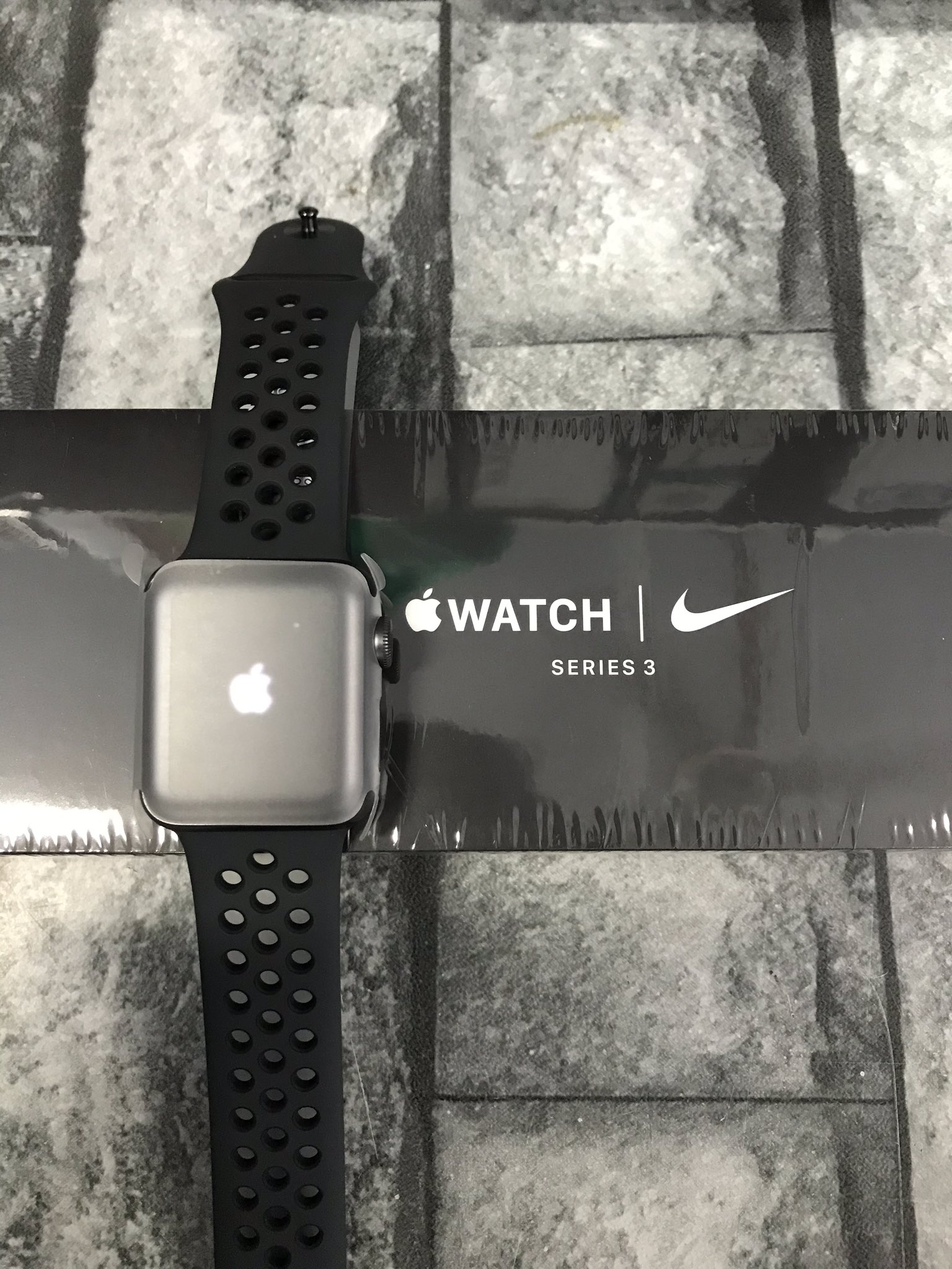 Sell apple watch series 3 clearance nike