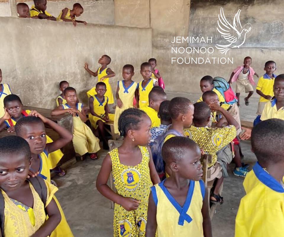 Jemimahnoonoo's tweet photo. STAY TUNED....BEARING GIFTS LOADING!!! 

#Ghana2020 #Ready

#Empoweringlivesdaily #Education #Access #Tag #Share #Giving #Beyondthereturn #JNFGOALS https://t.co/LQ72dZf6s4