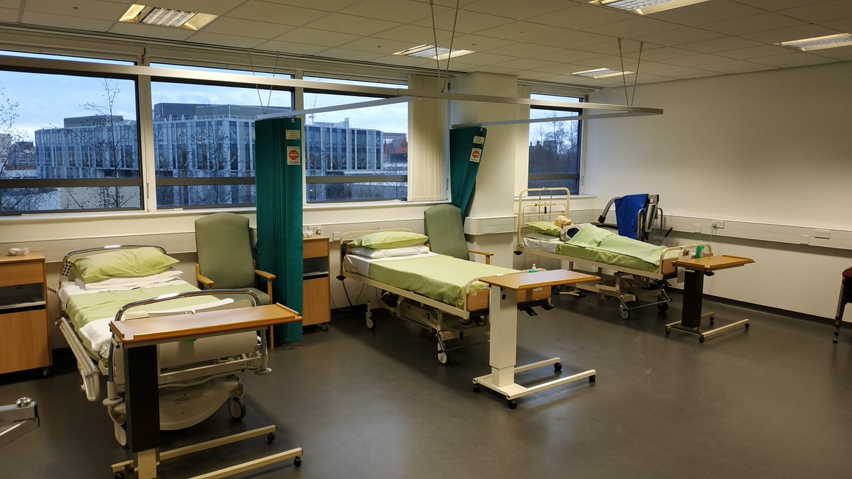 SimTechLee's tweet photo. The lesser seen skills rooms at @SalfordUni looking neat and tidy for our new intake.
Our simulation suite is amazing but these rooms are where the core skills are practiced.....including bed making 😏
@SkillsTeamUoS @SUSimulation @UoS_HealthSoc @nursingSUni https://t.co/gW0d5CbJuu
