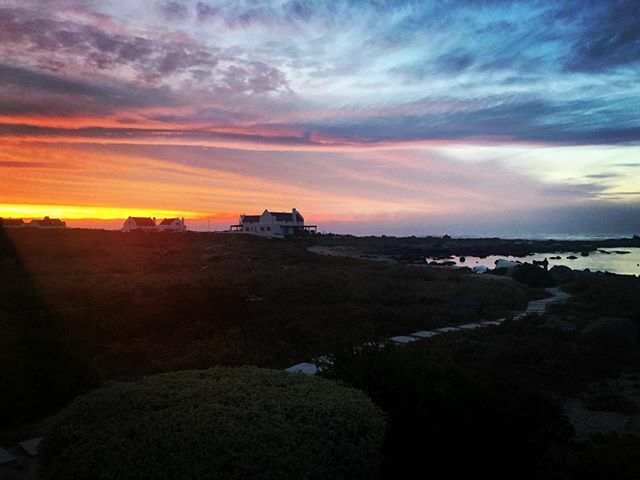 Reg vir 2020 na oordentlike sielsrus....... Mag ons Sy vrede en voorspoed in oormaat in die nuwe jaar en volgende dekade beleef. Romeine 8:28 #2020vision #hiswillnotmine ift.tt/39MqzlA