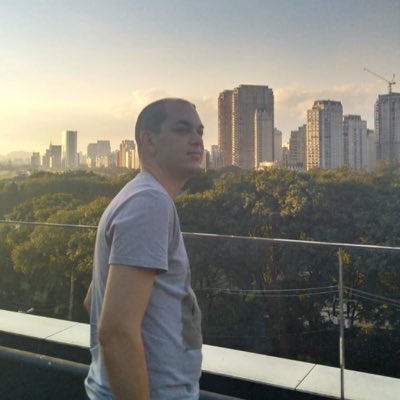 leonelcarvalho's tweet photo. #NovaFotoDoPerfil https://t.co/fhpD5bGdjX