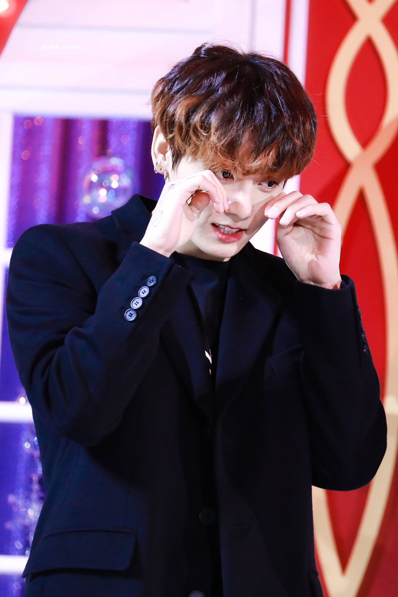 𝗡𝗶𝗻𝗲 나인 tweet media