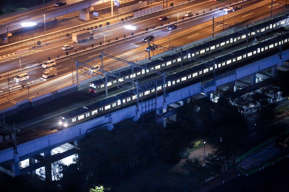 お一人様観覧車で行く葛西臨海公園俯瞰の205系