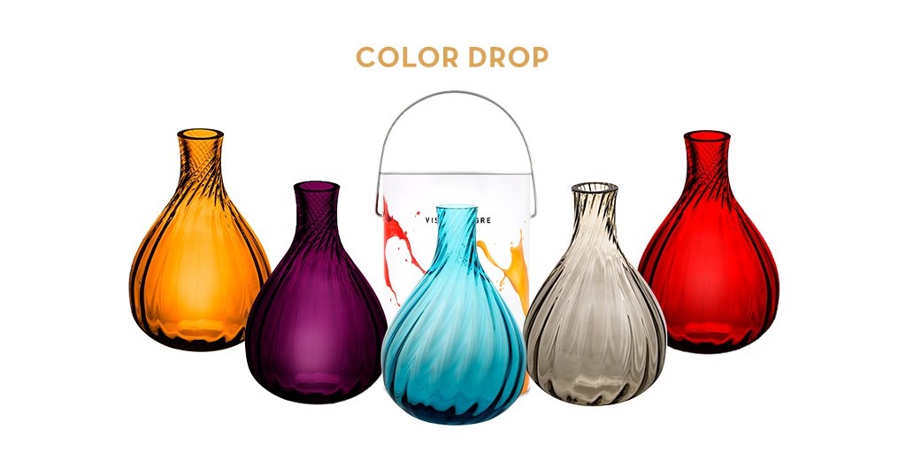🆕 COLOR DROP 🆕

Uma coleção de jarras feitas manualmente em #VidroColorido, cada uma irrepetível, em cinco cores intensas, para acompanhar qualquer ambiente com o calor e a delicadeza da #ArteVidreira da Vista Alegre. 🛒bit.ly/2N1Ff6n