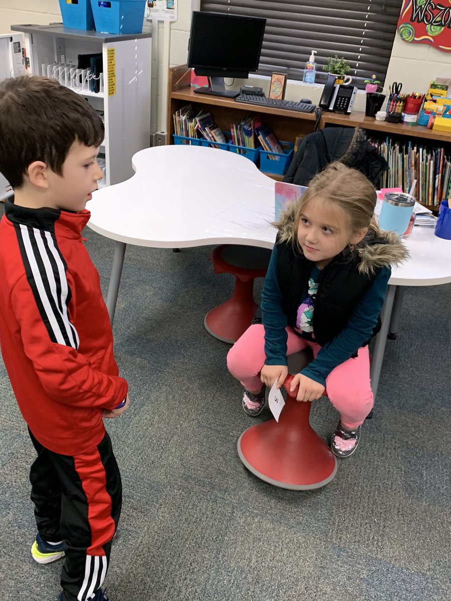 PinkHWszolek's tweet photo. Talking about what we did over break! https://t.co/JJgG42Ou9H