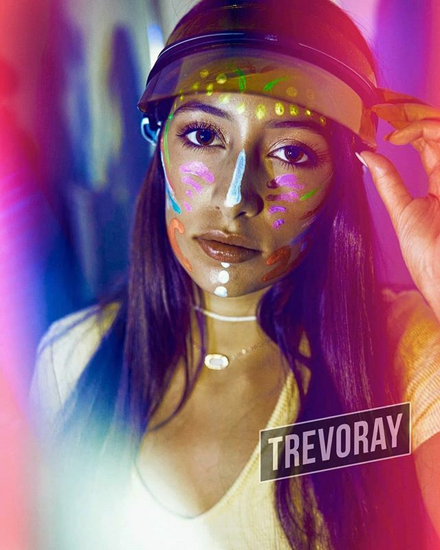 trevoray's tweet photo. Neon dreams.⠀
.⠀⠀
.⠀⠀
.⠀⠀
#trevoray #trtModels #atxphotographer #austinphotographer #portraits #seniors #modeling #austin #atx #instagood #love #fashion #beautiful #happy #photooftheday #seniorstyleguide #seniorinspire #seniorevolution #senioryearmagazine #modernteenstyl… https://t.co/zNTuqO8p31