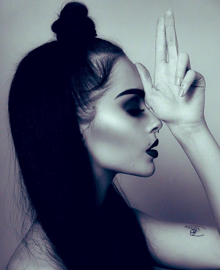 — Tales of an endless heart,
cursed is the fool who's willing.
Can't change the way we are,
one kiss away from killing. —